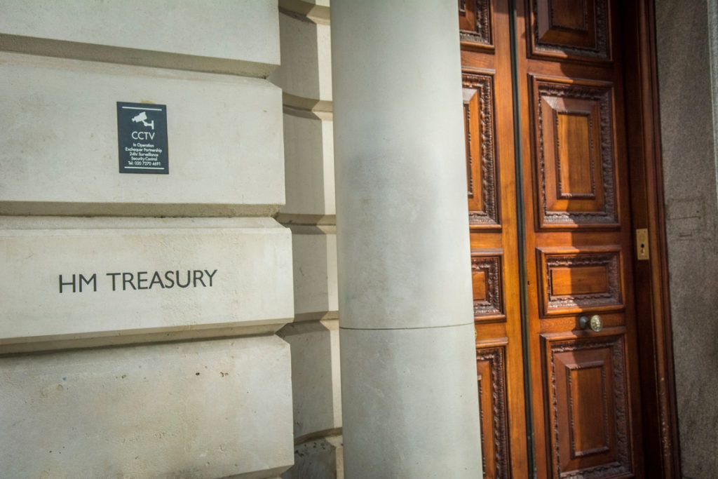 HM Treasury: ‘Wild West’ Crypto Industry Needs Regulation (And Needs It Now)