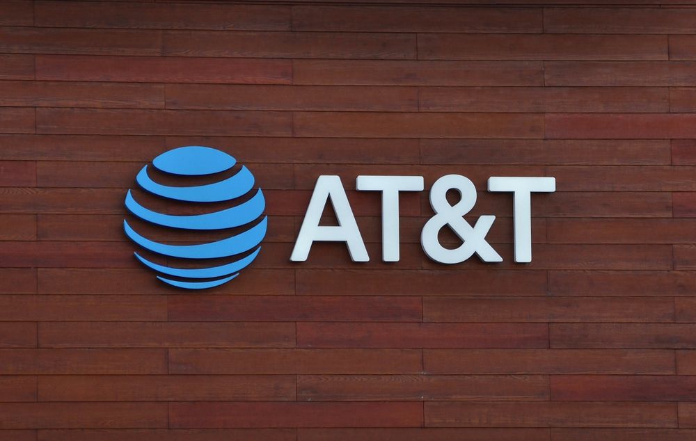 at&t lawsuit crypto