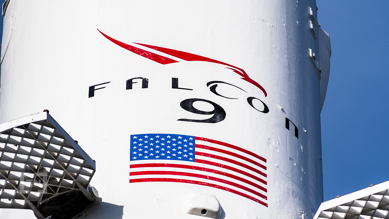 SpaceX Rocket lancia il primo satellite Crypto nello spazio