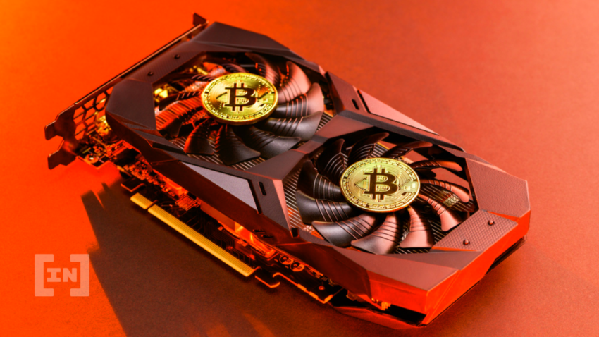 Struggling Miners Offload $300M Worth of Bitcoin in One Day